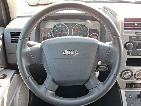 Used 2007 Jeep Compass Limited w/ Driver Convenience Group AWD/4WD image 18
