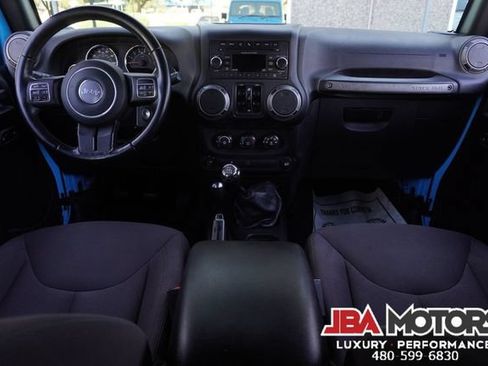 Used 2017 Jeep Wrangler Unlimited Sport w/ Quick Order Package 23S AWD/4WD image 97