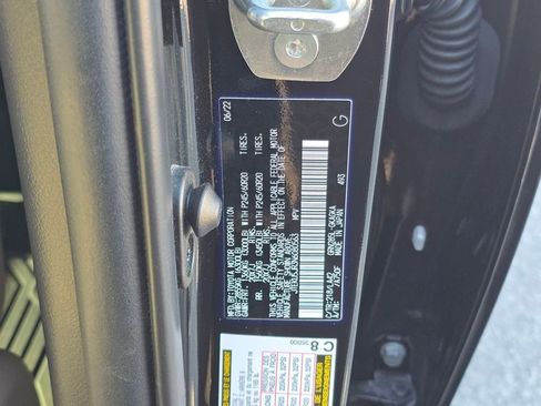 Used 2022 Toyota 4Runner Limited image 30