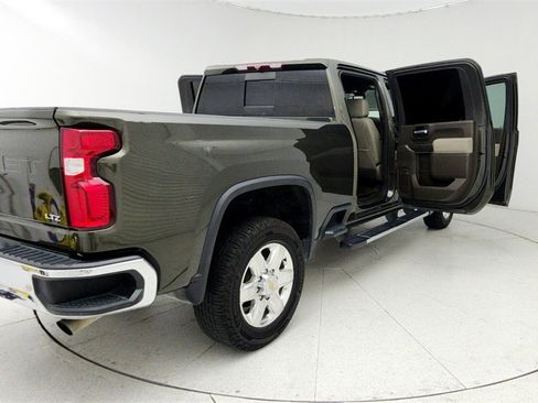 Used 2022 Chevrolet Silverado 2500 LTZ w/ LTZ Texas Edition image 12