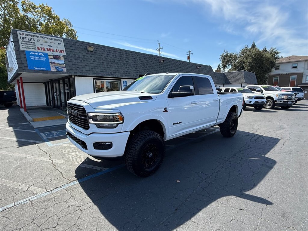 Used 2022 RAM 2500 Laramie AWD/4WD image 3