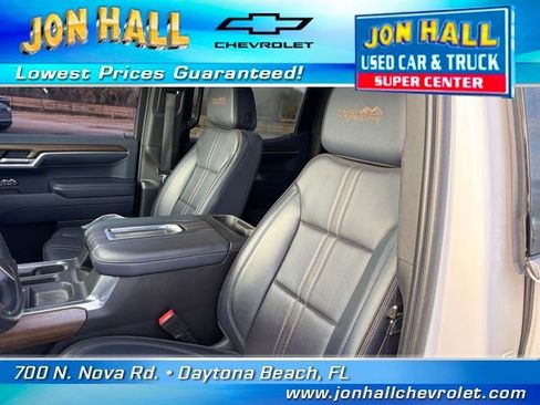 Certified 2022 Chevrolet Silverado 1500 High Country w/ High Country Premium Package image 24