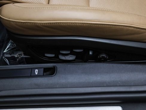 Used 2024 Porsche 911 Targa 4S image 25