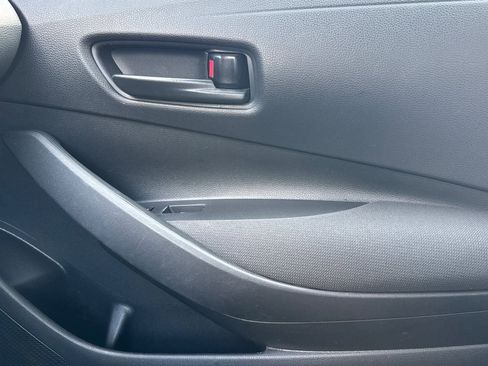 Used 2023 Toyota Corolla LE image 17