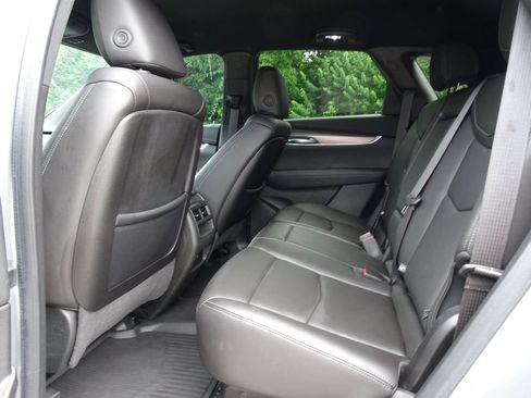 Certified 2024 Cadillac XT5 Luxury w/ LPO, Floor Liner Package AWD/4WD image 13