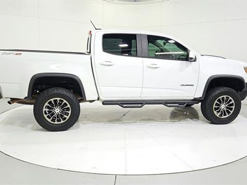 Used 2018 Chevrolet Colorado ZR2 AWD/4WD image 9