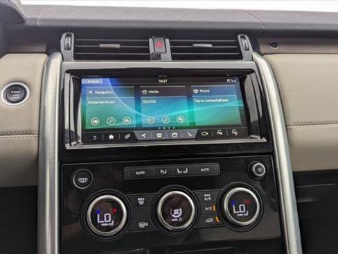 Used 2020 Land Rover Discovery HSE AWD/4WD image 28