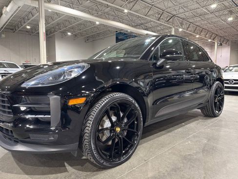 Used 2021 Porsche Macan image 24