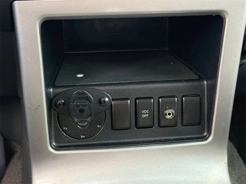 Used 2006 Nissan Pathfinder SE w/ (P01) Se Premium Pkg image 22