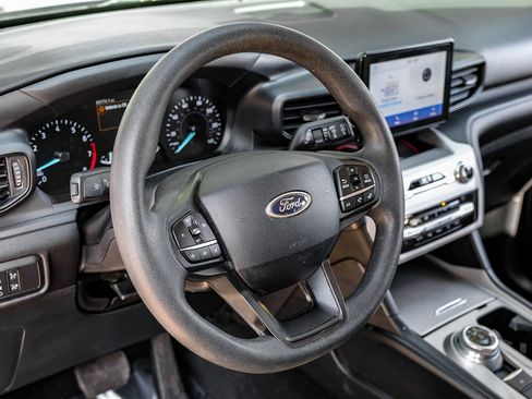 Used 2021 Ford Explorer 2WD image 14