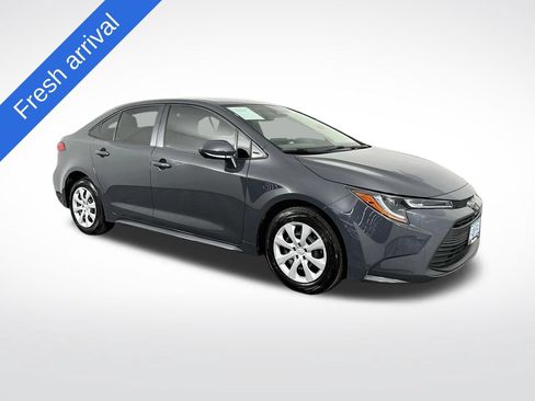 Used 2023 Toyota Corolla LE FWD image 1
