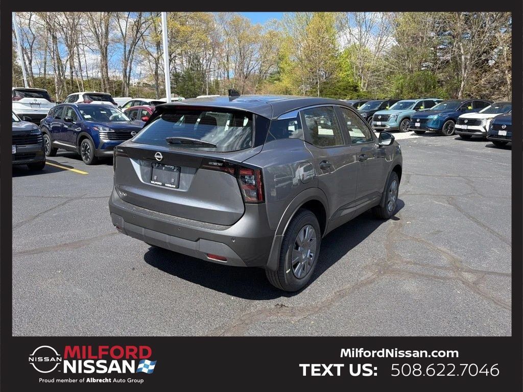Used 2026 Nissan Kicks S w/ Charging Package FWD image 8