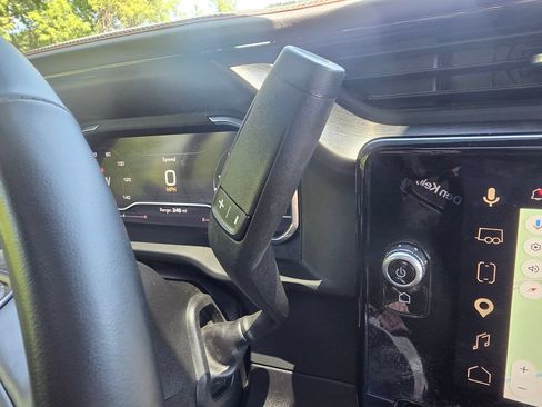 Used 2025 GMC Sierra 2500 AT4 w/ AT4 Premium Plus Package AWD/4WD image 24