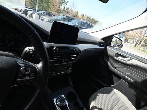 Used 2021 Ford Escape SE w/ Convenience Package image 6