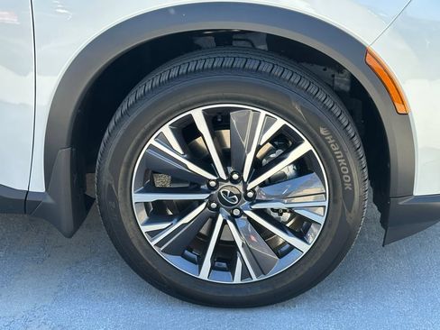 New 2027 INFINITI QX60 Luxe w/ Cargo Package FWD image 12