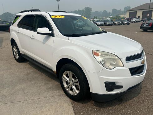 Used 2015 Chevrolet Equinox LT w/ Driver Convenience Package FWD image 3