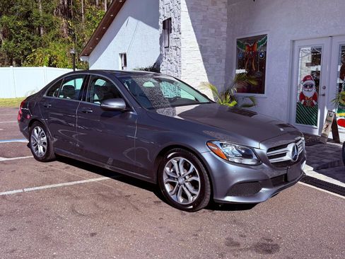 Used 2017 Mercedes-Benz C 300 Sedan image 15