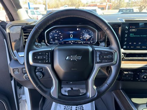 Used 2024 Chevrolet Silverado 1500 LT Trail Boss w/ Protection Package AWD/4WD image 26
