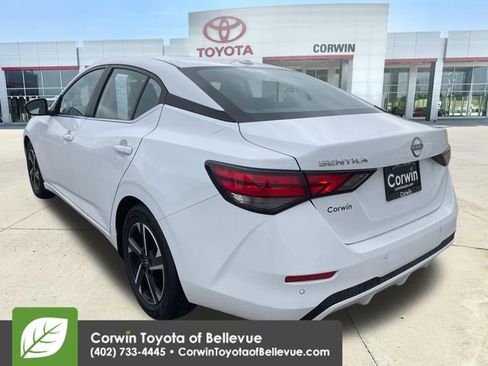 Used 2025 Nissan Sentra SV FWD image 3