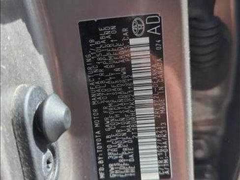 Used 2019 Toyota Corolla LE image 25