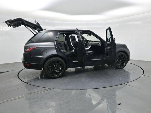 Used 2021 Land Rover Range Rover Sport HSE Silver Edition image 28