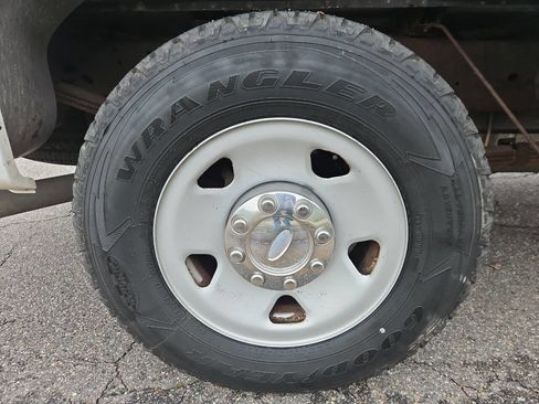 Used 2008 Ford F250 XL image 23