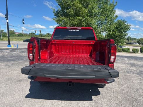 Used 2024 GMC Sierra 1500 Elevation AWD/4WD image 11