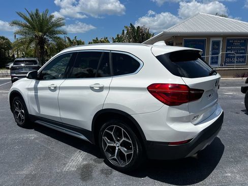 Used 2018 BMW X1 xDrive28i AWD/4WD image 4