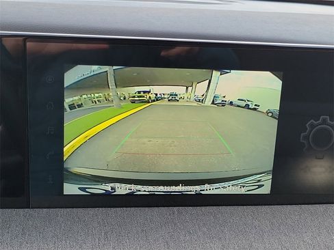 Used 2025 Nissan Kicks SV image 10