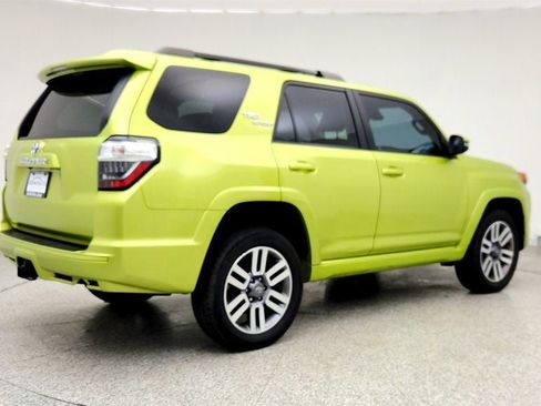 Used 2023 Toyota 4Runner TRD Sport w/ Technology Package image 5