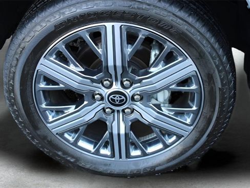 Certified 2024 Toyota Sequoia Capstone image 29