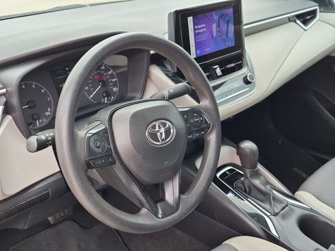 Used 2024 Toyota Corolla LE FWD image 10