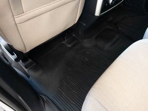 Used 2023 Ford Expedition XLT RWD image 21