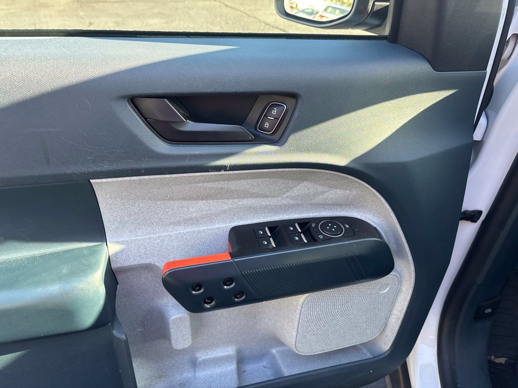 Used 2022 Ford Maverick XLT FWD image 14