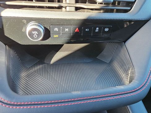 New 2026 Ford Explorer ST-Line w/ ST-Line Street Pack image 18