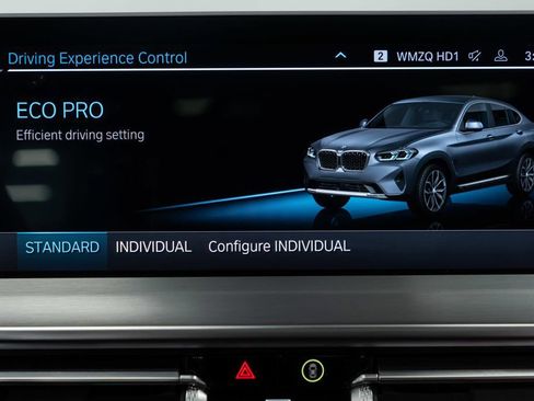 Used 2025 BMW X4 xDrive30i w/ Premium Package image 26