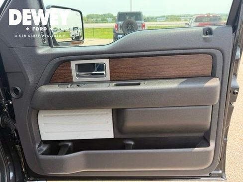 Used 2013 Ford F150 Lariat w/ Lariat Chrome Pkg AWD/4WD image 34