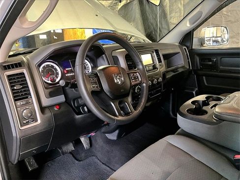Used 2019 RAM 1500 Express image 14