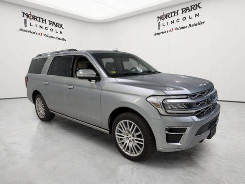 Used 2024 Ford Expedition Max Platinum AWD/4WD image 7