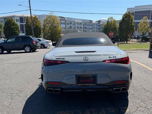 Used 2022 Mercedes-Benz SL 63 AMG 4MATIC image 33