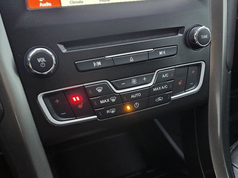 Used 2018 Ford Fusion Energi SE image 32