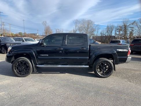 Used 2012 Toyota Tacoma 4x4 Double Cab image 3