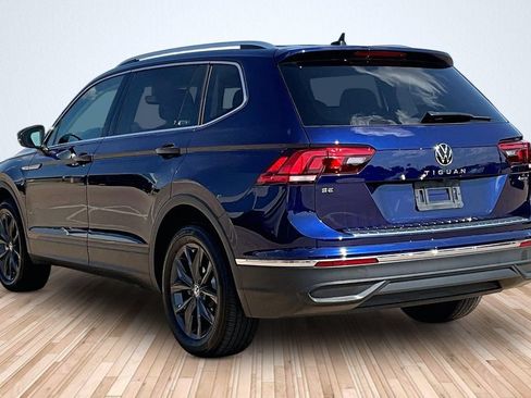 Used 2024 Volkswagen Tiguan SE w/ Panoramic Sunroof Package AWD/4WD image 10