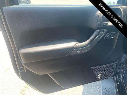 Used 2014 Jeep Wrangler Sport AWD/4WD image 15