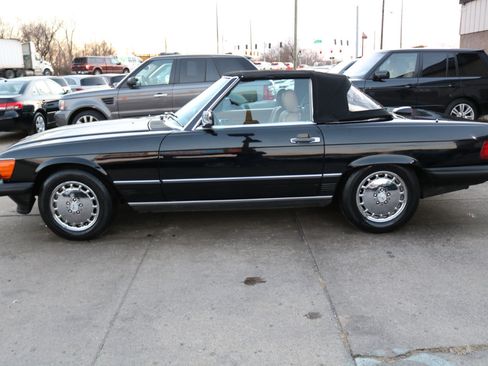 Used 1986 Mercedes-Benz 560 SL image 34