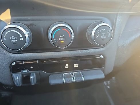 Certified 2021 RAM 1500 Big Horn image 29