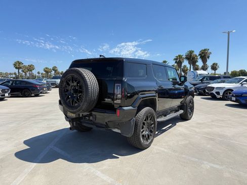 Used 2024 GMC Hummer EV 2X w/ LPO, Sport Package AWD/4WD image 3