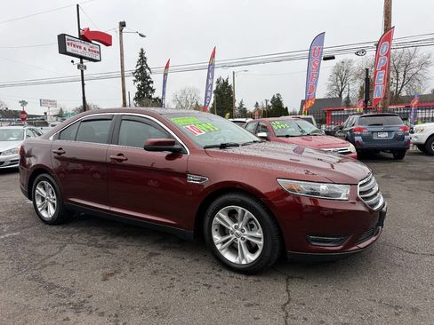Used 2015 Ford Taurus SEL w/ Equipment Group 201A image 2