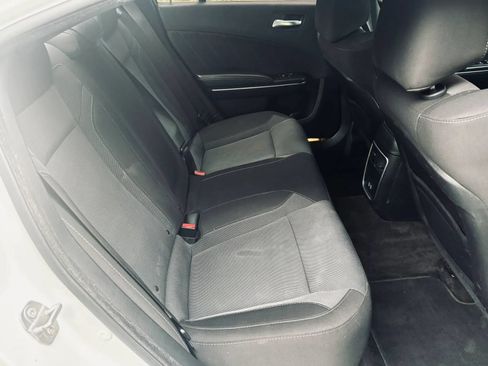 Used 2016 Dodge Charger SXT AWD/4WD image 23