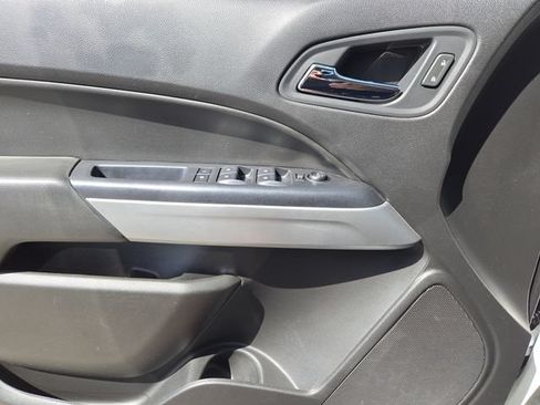 Used 2021 Chevrolet Colorado LT RWD image 22